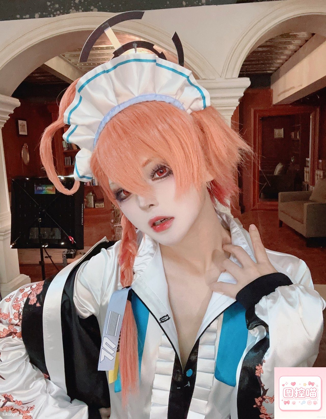 漫展返图:百合欧皇子霍尔海雅女仆装细节拉满 cosplay写真 第5张