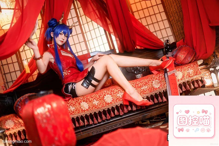 鳗鱼霏儿旗袍写真漫展返图:三套造型谁最抢镜 cosplay写真 第2张