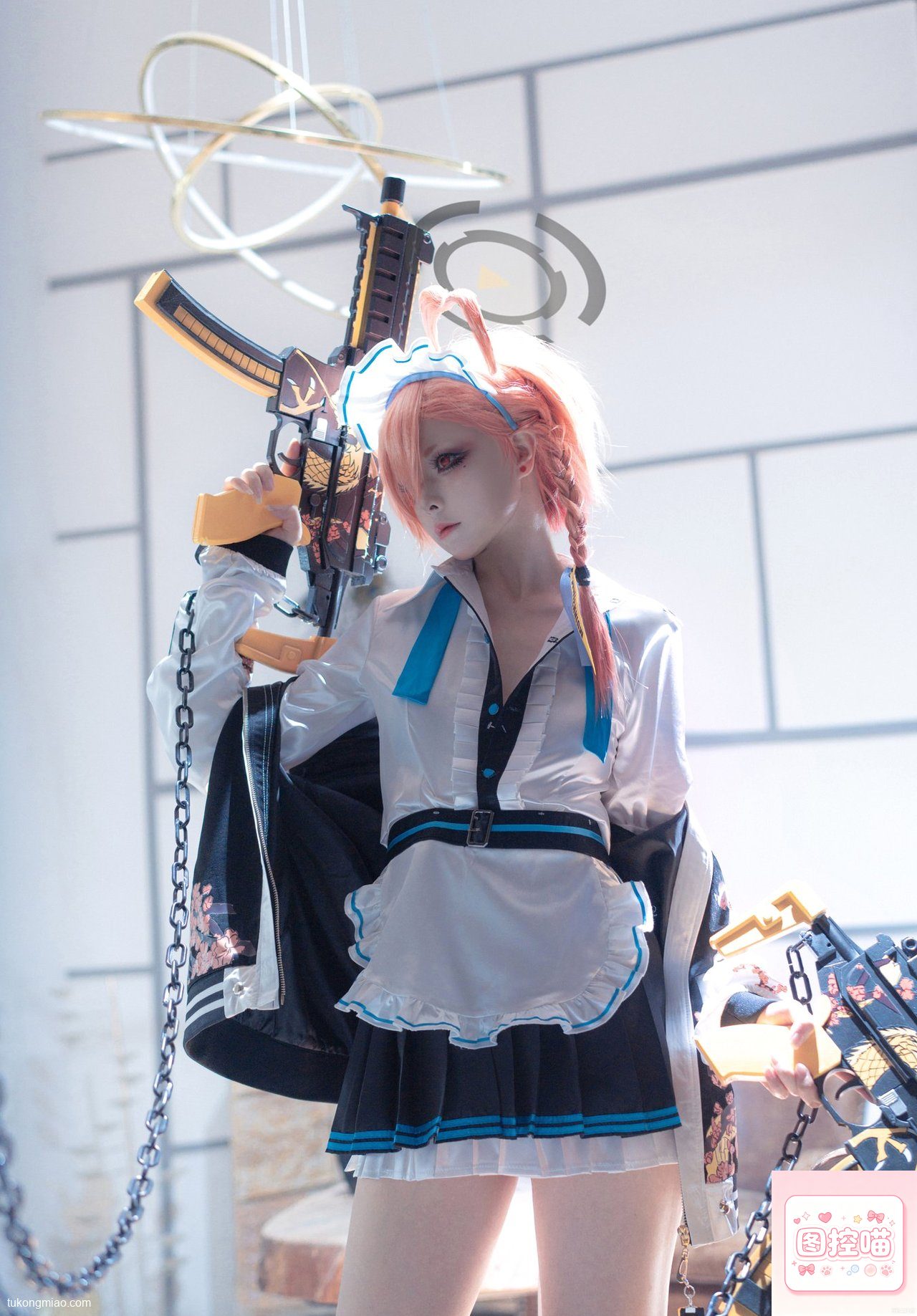 漫展返图:百合欧皇子霍尔海雅女仆装细节拉满 cosplay写真 第1张