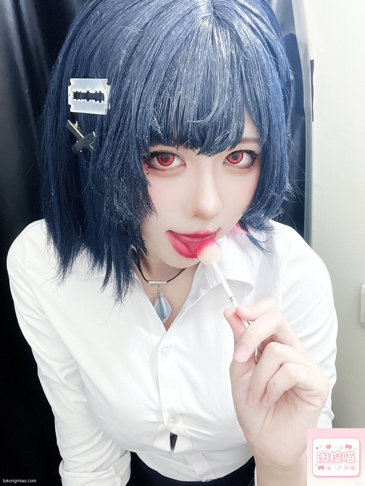 小空sora白衬衫黑丝演绎艾莲乔，漫展返图鲨疯了 cosplay写真 第6张