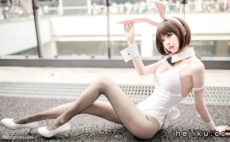 你的负卿cos作品返图:校服与持枪少女反差感拉满 cosplay写真 第1张