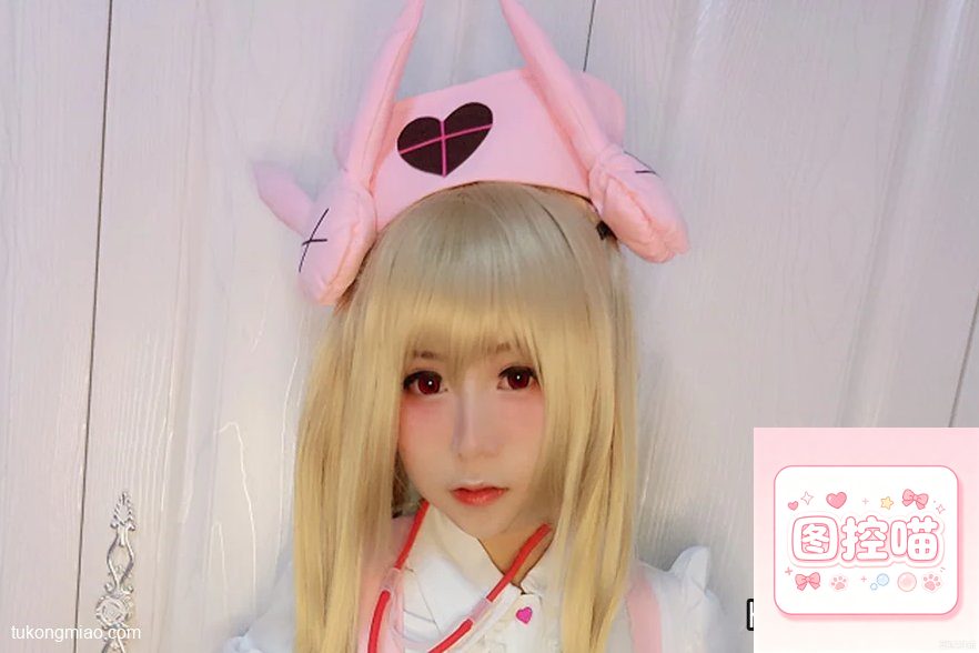 天津00后coser摇摇乐yoyo现场返图,甜辣反差太抓眼 cosplay写真 第1张