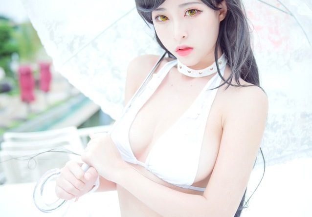 清水由乃Cosplay写真合集：碧蓝航线爱宕泳装与雪女暖冬主题